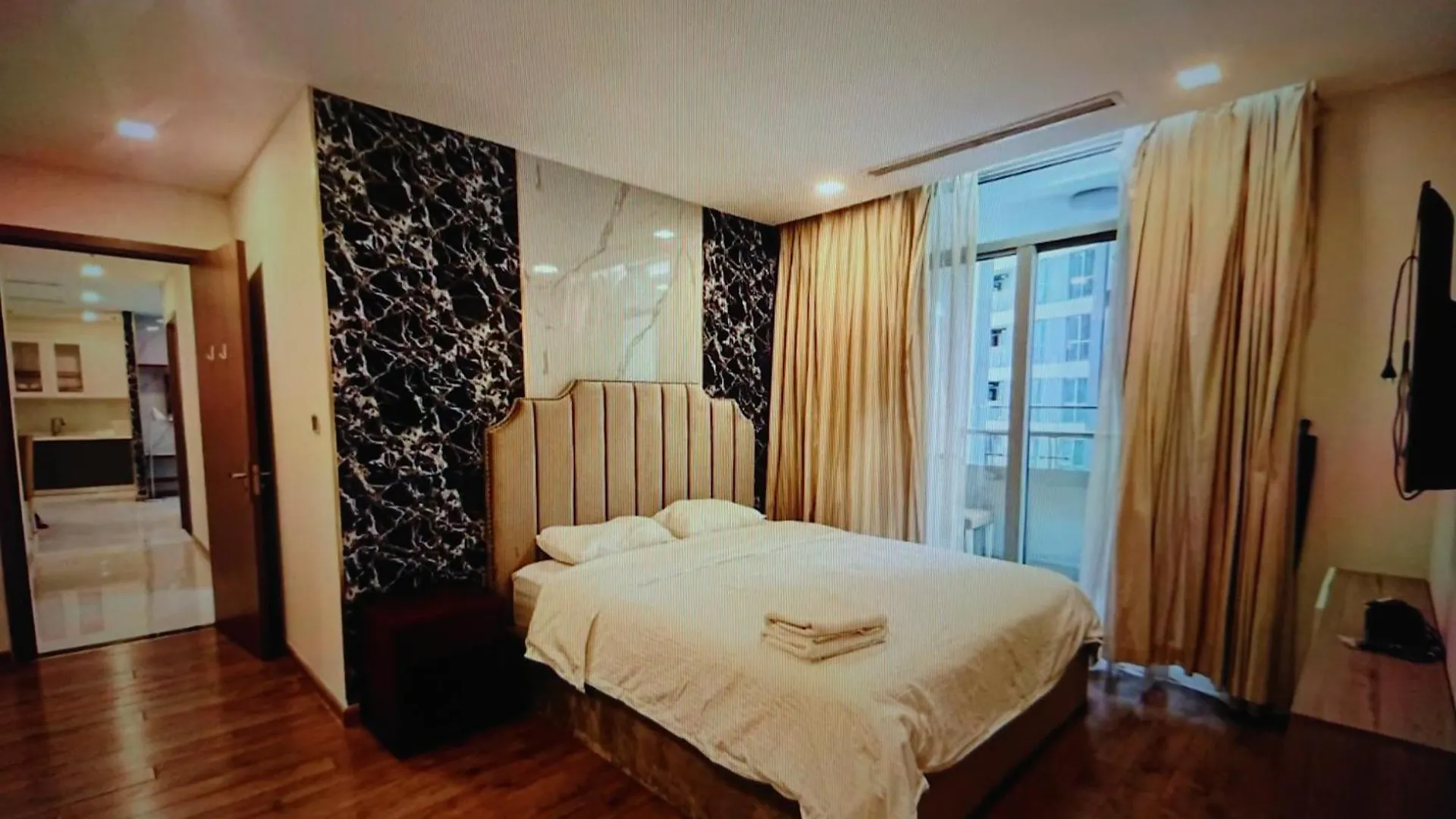 Premier Landmark 81 - Luxury Residences 4*, Ho Chi Minh City Vietnam