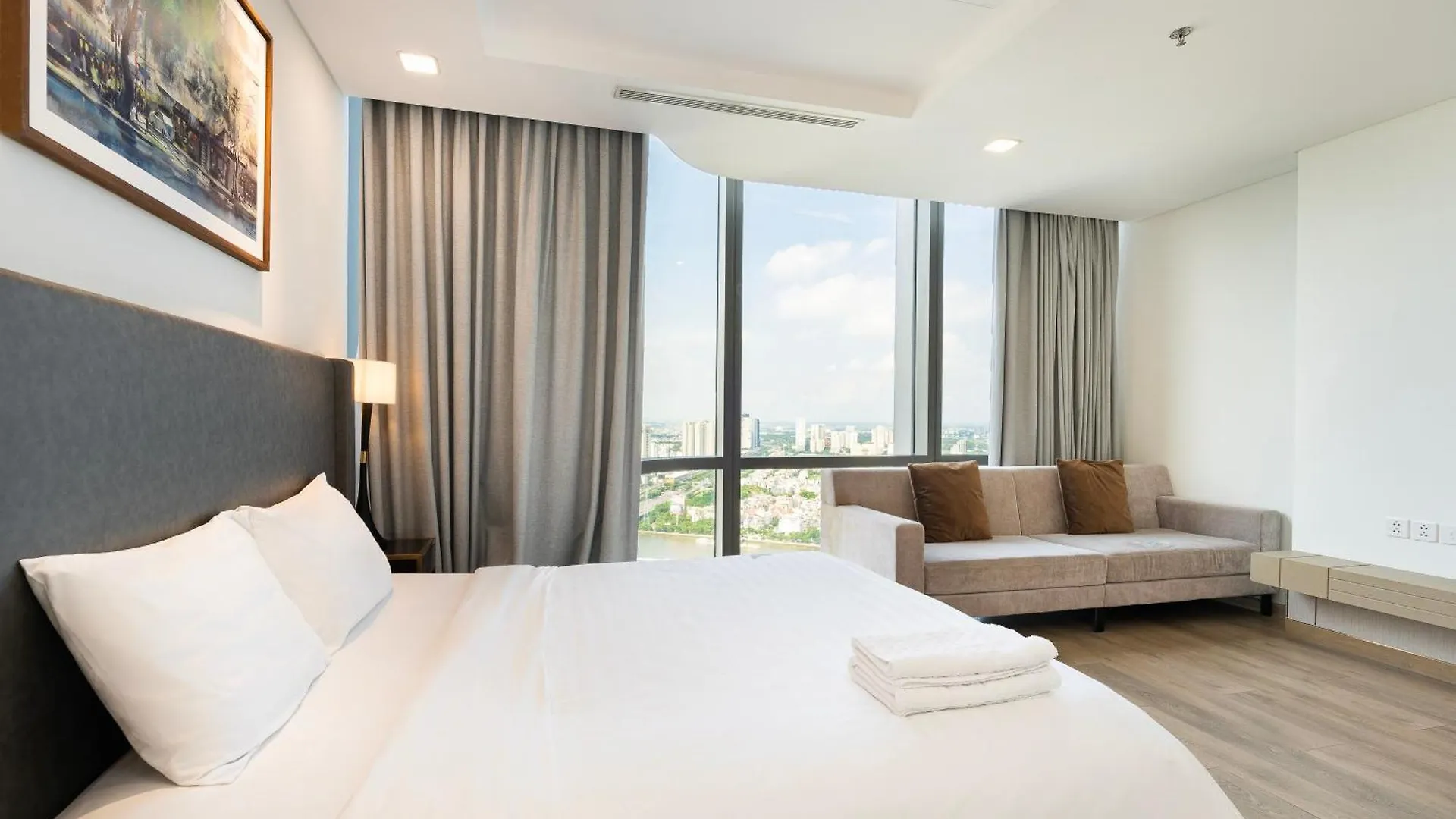 Premier Landmark 81 - Luxury Residences
