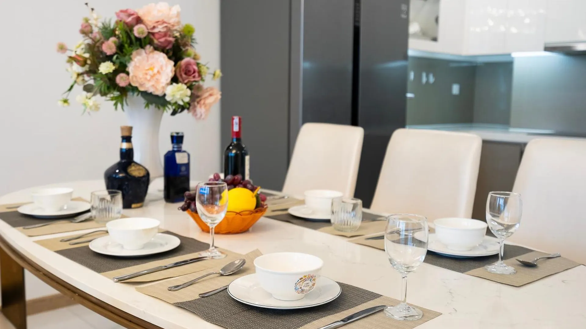 Aparthotel Premier Landmark 81 - Luxury Residences