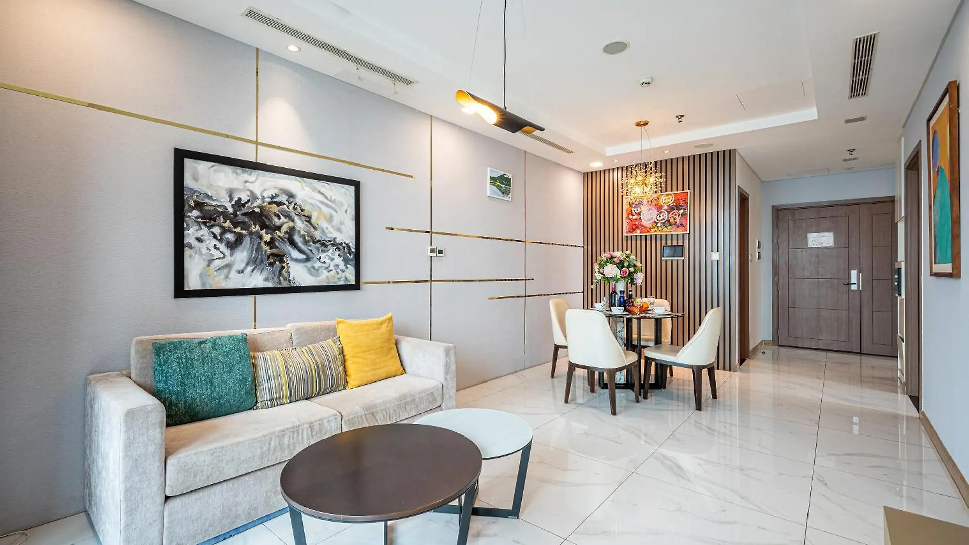 Aparthotel Premier Landmark 81 - Luxury Residences